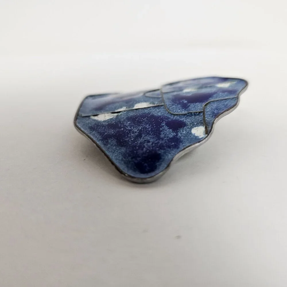 Abani Tie Blue Enamel Clip On Pin Cloisonne Modernist MCM Art‎ Jewelry Vtg Abana